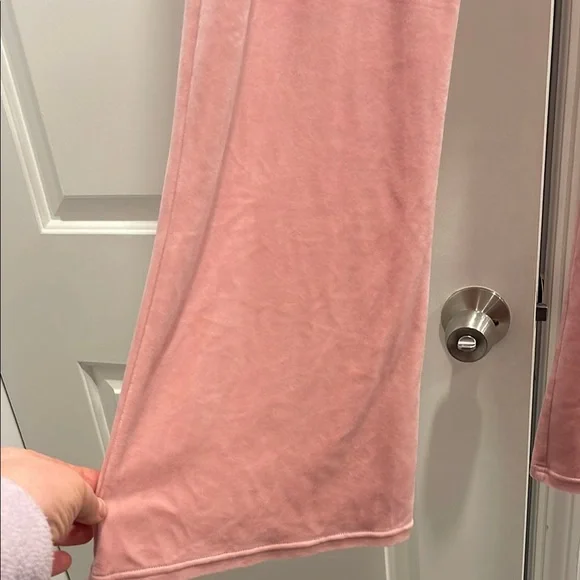 Hollister Pink Sweatpants for girls - Picture 3 of 5
